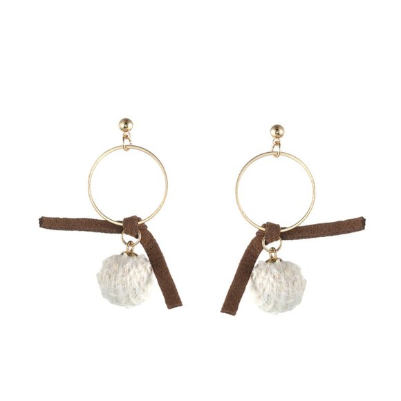 ♠️ NEW Minimalist simple gold plated Earrings - Picture 4 of 4